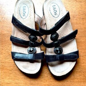 Taos leather sandal